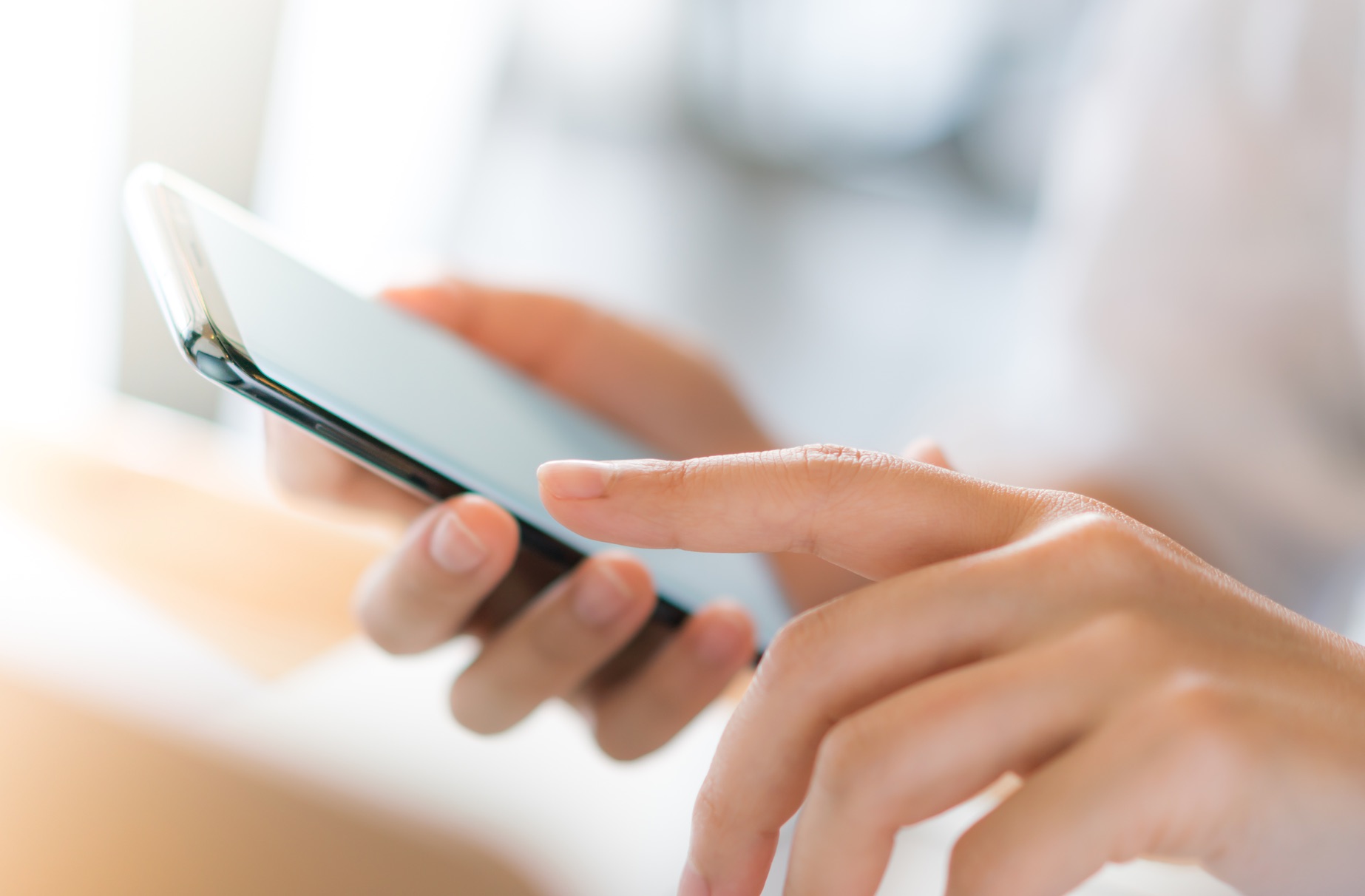 İnfaz Kurumuna Tutukevine Yasak Eşya Sokmak Suçu Hakkında