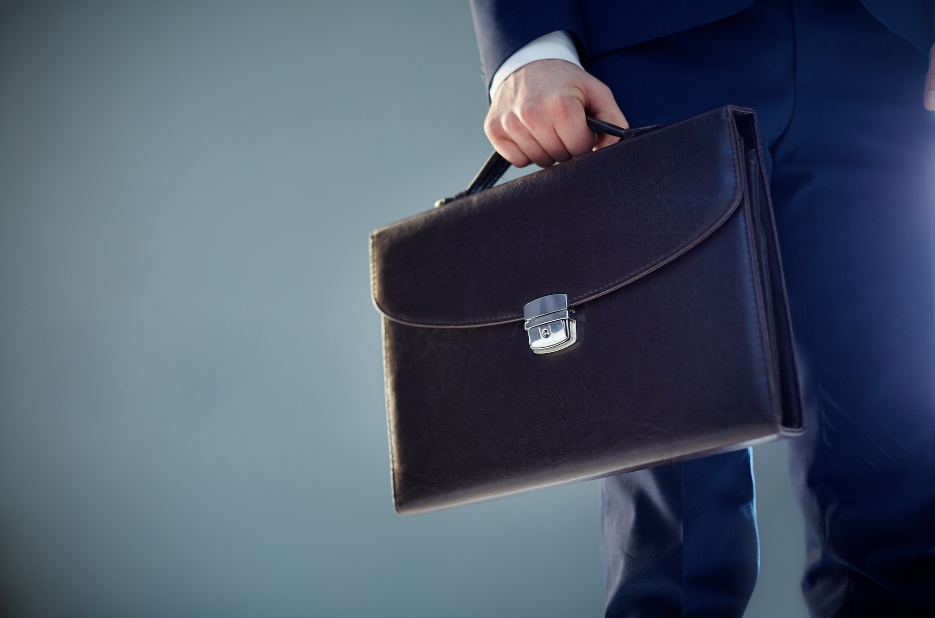 İşverenin İş Sözleşmesini Haklı Nedenle Derhal Feshi Hakkında Bilgiler